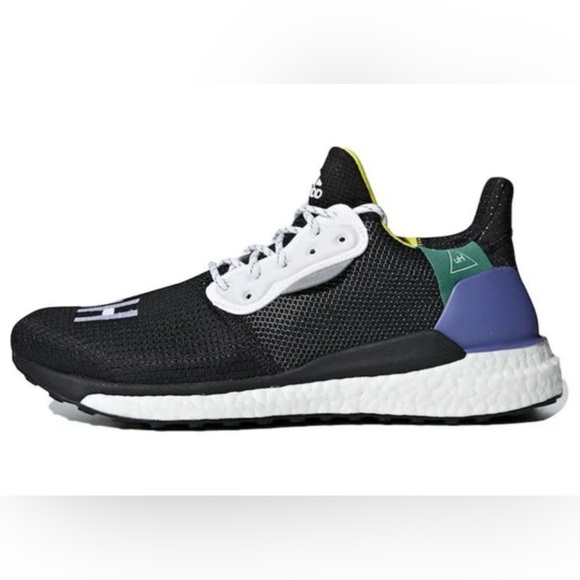 Adidas x Pharrell Solar Hu Glide
'Black' BB8041 size 7 1/2 NIB NWT - Picture 4 of 10
